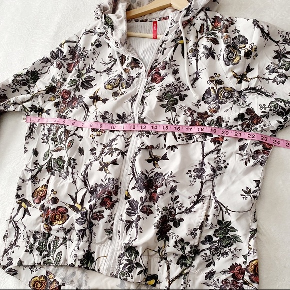 PRICE FIRM / Union Bay Flora Print Windbreaker - Picture 6 of 13